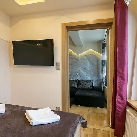 Aqua Park Vipapartamenty * Закопане